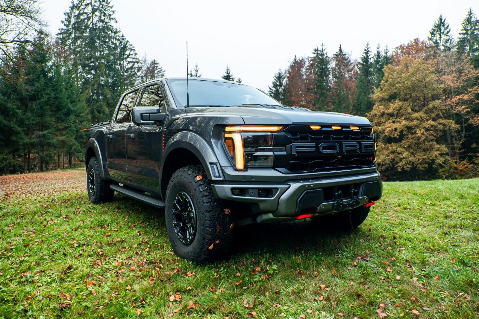 Ford F-150 RAPTOR R 2025 – 720 ch V8 0000