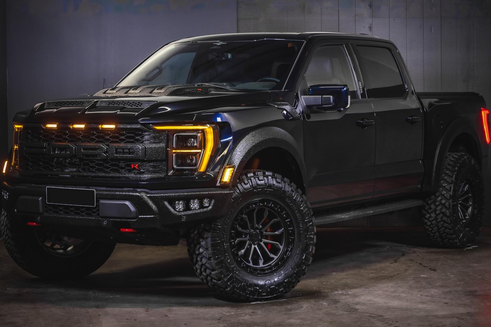 Ford Raptor R Whipple 975 PS – Légende US surpuissante 0000
