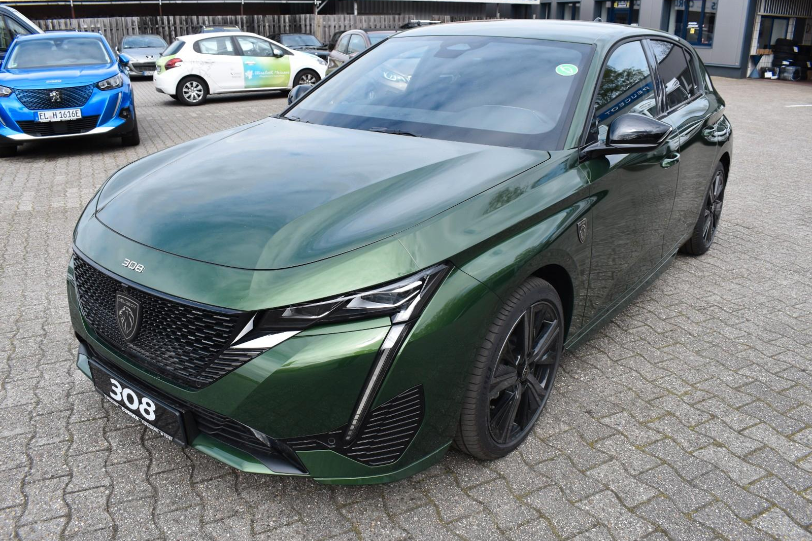 Peugeot 308 GT Hybride Rechargeable 225ch e-EAT8 deutschautoimport 0000