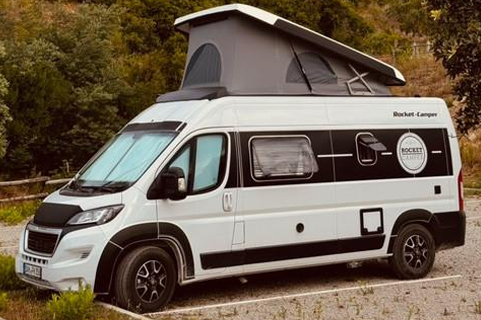 Peugeot Rocket Camper 600D deutschautoimport 00