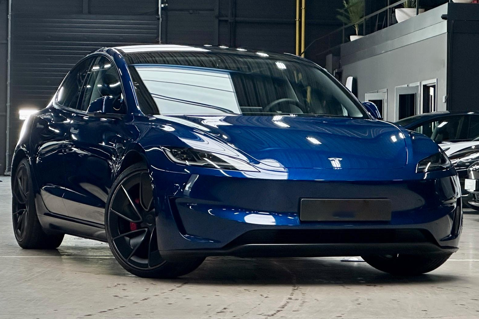 Tesla Model 3 Performance HIGHLAND – 693 CH 0000