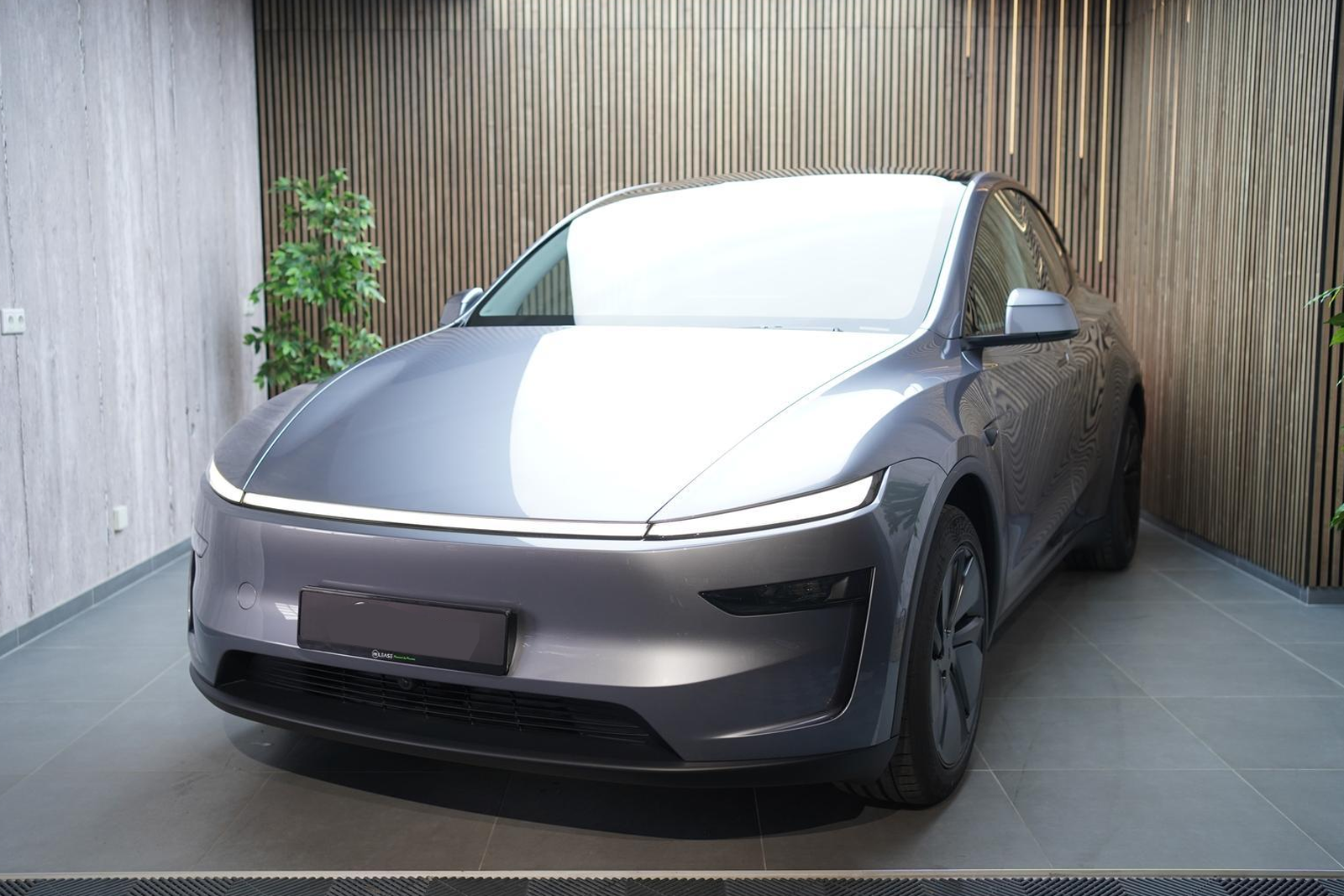 Tesla Model Y Long Range Dual Motor AWD – 514 CV – Neuf 00000