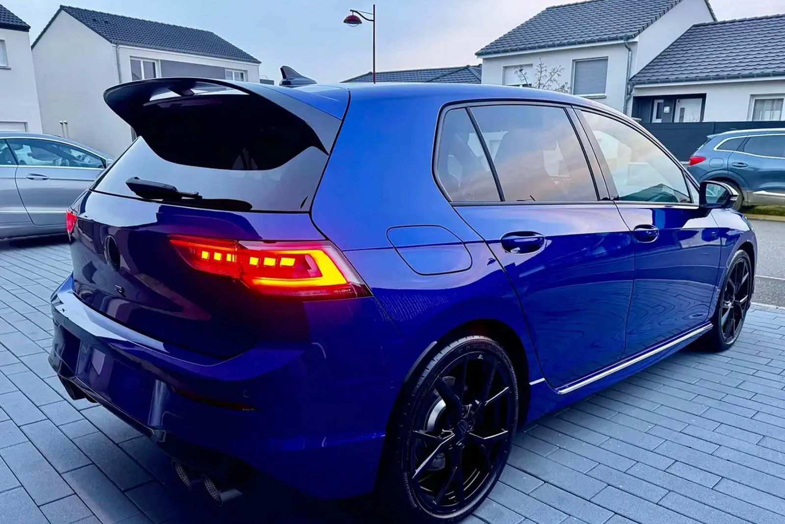 Volkswagen Golf 8 R Facelift 2025 – 333 CH 4Motion 0000