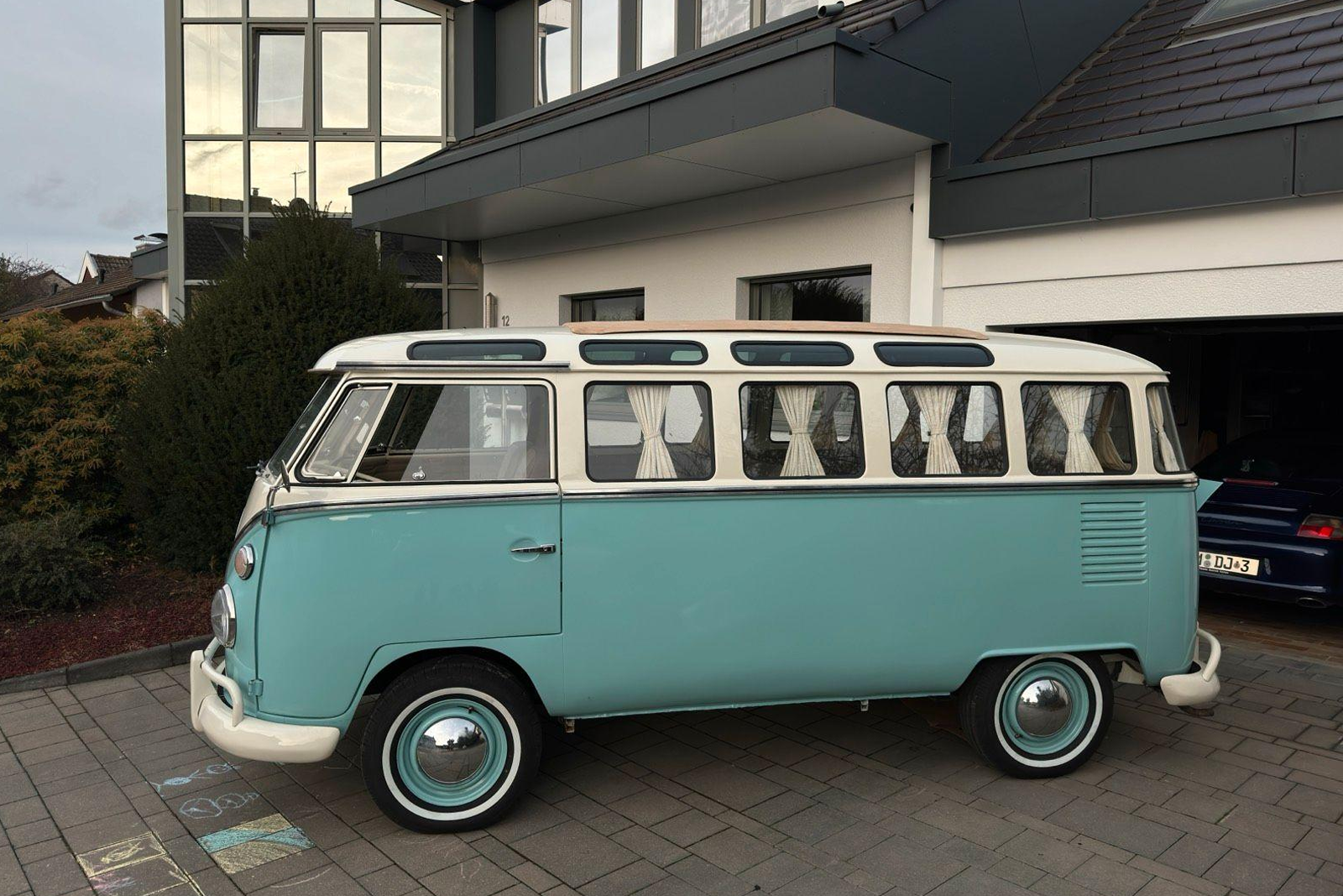 Volkswagen T1 Samba 1975 Restauré Collector Excellent état 0000